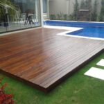 Imagem de um deck, serviço feito pela Mega Madeiras Curitiba